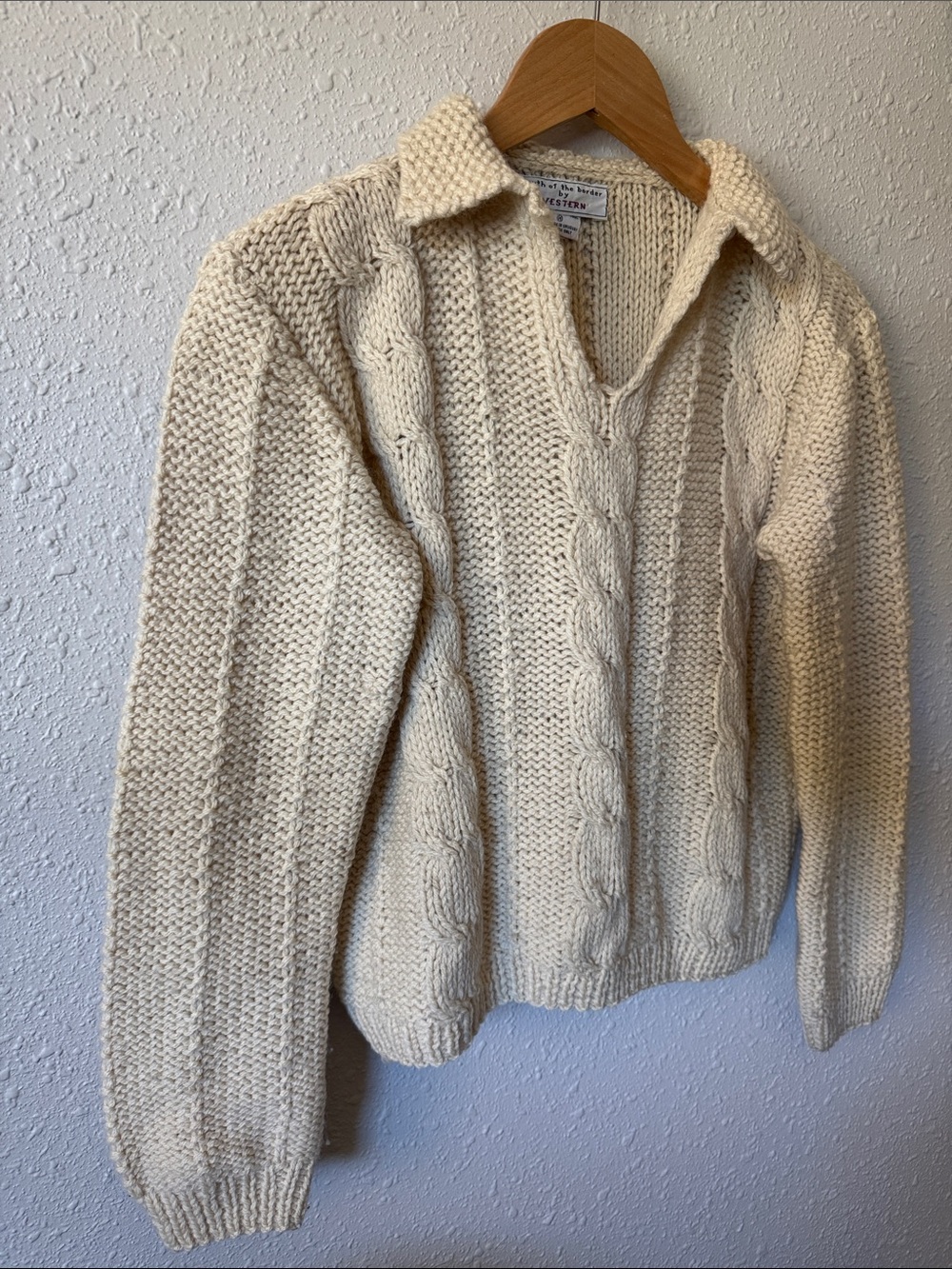 VTG Wool Handknit Sweater - Picture 2 of 13